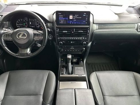 Used 2022 Lexus GX 460 w/ Black Line Special Edition AWD/4WD image 16