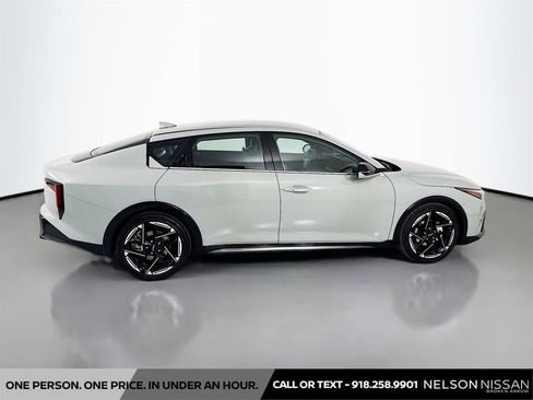 Used 2025 Kia K4 GT-Line FWD image 4