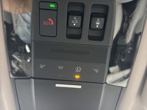 New 2025 Mitsubishi Outlander SE image 26