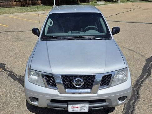 Used 2018 Nissan Frontier SV AWD/4WD image 13
