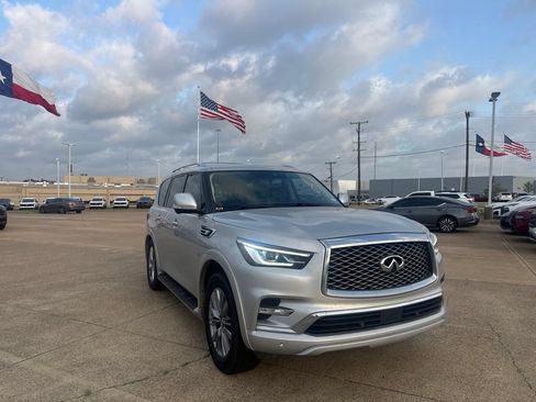 Used 2019 INFINITI QX80 Luxe w/ All-Season Package RWD image 1