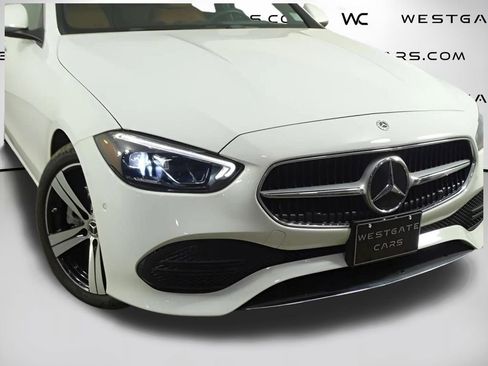 Used 2025 Mercedes-Benz C 300 4MATIC Sedan image 10