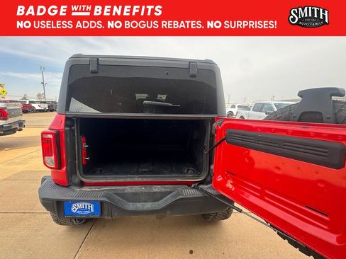 Used 2022 Ford Bronco Black Diamond w/ Sasquatch Package AWD/4WD image 21