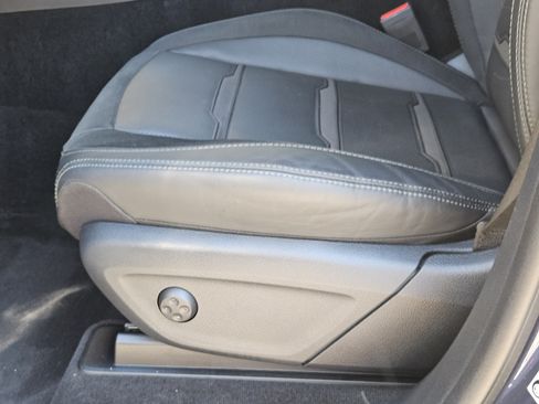 Used 2024 Mercedes-Benz GLE 53 AMG 4MATIC Coupe image 21