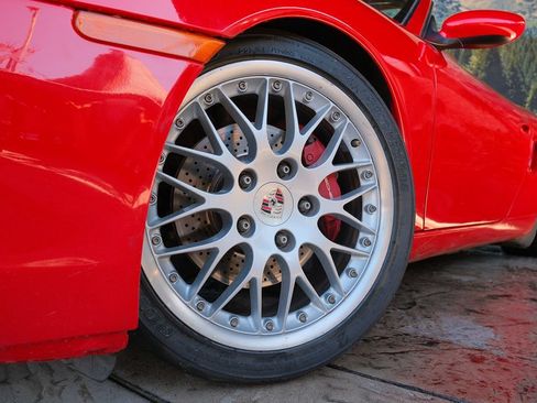 Used 2002 Porsche Boxster S RWD image 35