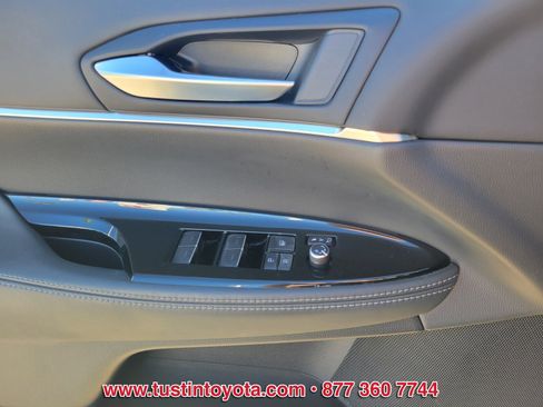 Certified 2022 Toyota Mirai XLE image 16