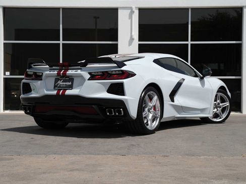 Used 2023 Chevrolet Corvette Stingray Preferred Cpe w/ Z51 Performance Package RWD image 9