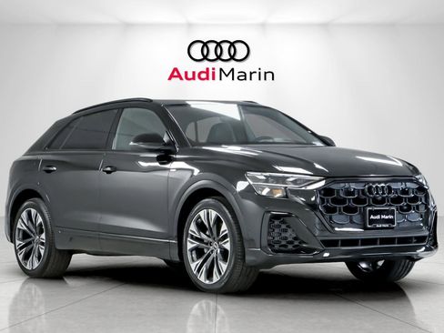 New 2026 Audi Q8 Prestige image 7