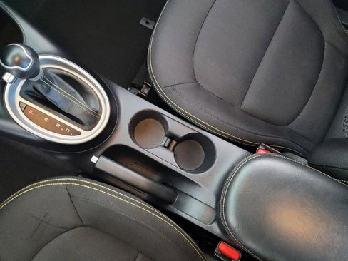 Used 2014 Kia Soul + FWD image 26