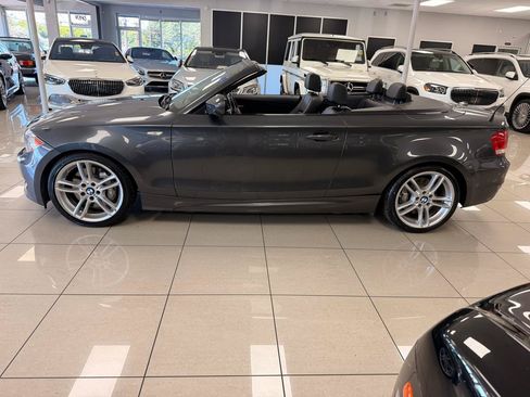 Used 2013 BMW 135i Convertible RWD image 14