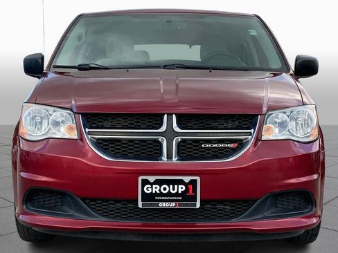 Used 2016 Dodge Grand Caravan SE w/ Quick Order Package 29E SE image 3