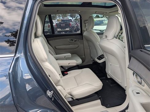 Used 2025 Volvo XC90 B6 Ultra w/ Protection Package Premier image 19