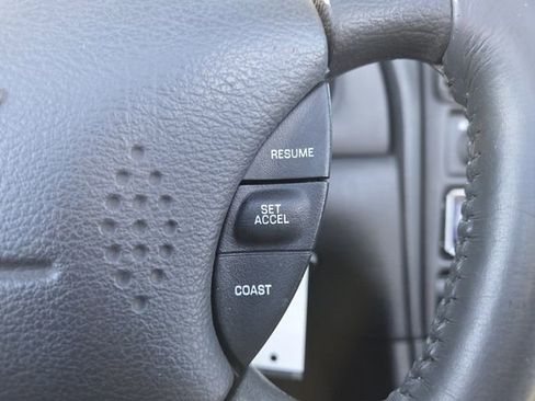 Used 2000 Ford Mustang GT image 6