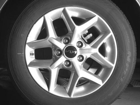 Used 2025 Kia Soul LX w/ LX Technology Package FWD image 14