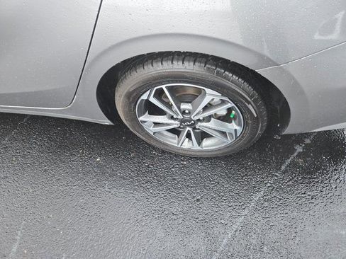 Used 2024 Kia Forte LXS w/ LXS Technology Package image 20