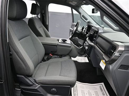 Used 2024 Ford F150 XLT image 9