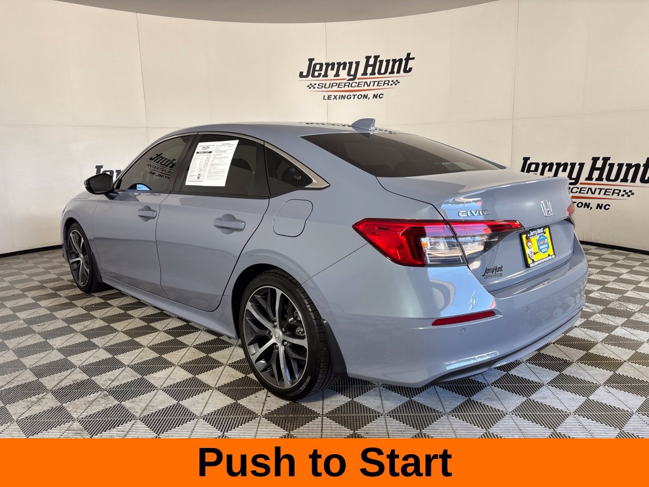 Used 2024 Honda Civic Touring image 8