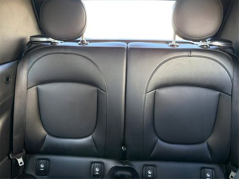 Used 2019 MINI Cooper Convertible image 16