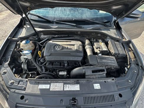 Used 2014 Volkswagen Passat 1.8T S FWD image 17