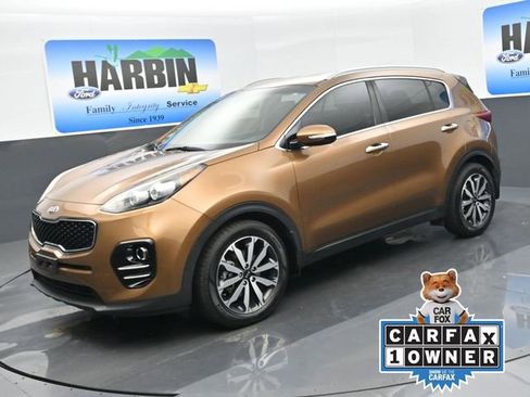 Used 2018 Kia Sportage EX image 1