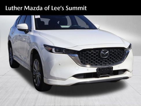 Used 2022 MAZDA CX-5 Signature image 1