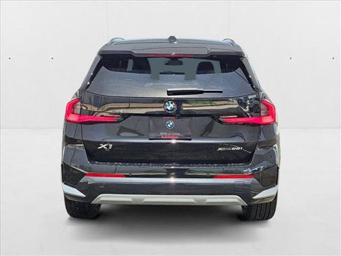 Used 2025 BMW X1 xDrive28i w/ Convenience Package image 7