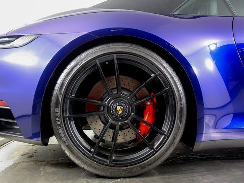 Certified 2023 Porsche 911 Carrera GTS image 23