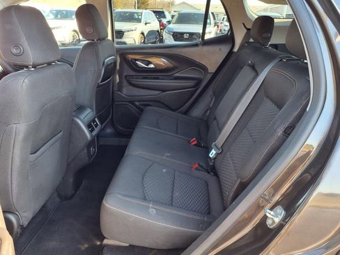 Used 2019 GMC Terrain SLE w/ Driver Convenience Package image 10