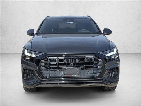 Used 2019 Audi Q8 Prestige image 2