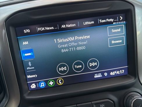 Used 2022 Chevrolet Silverado 2500 LT w/ Convenience Package image 15