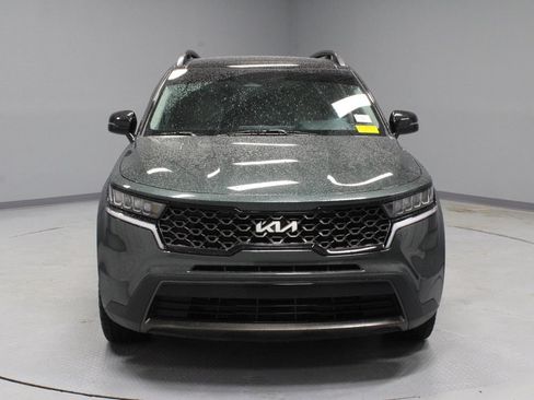 Used 2023 Kia Sorento S w/ Panoramic Sunroof Package AWD/4WD image 5