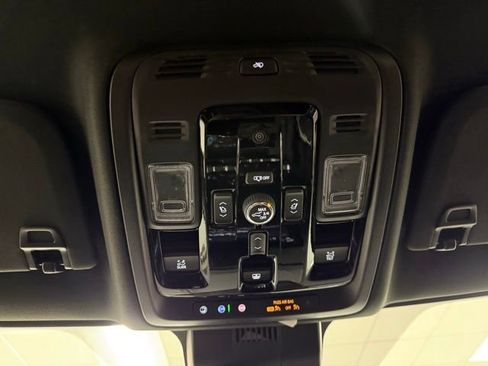 New 2026 GMC Yukon XL AT4 Ultimate w/ LPO, Floor Liner Package image 23