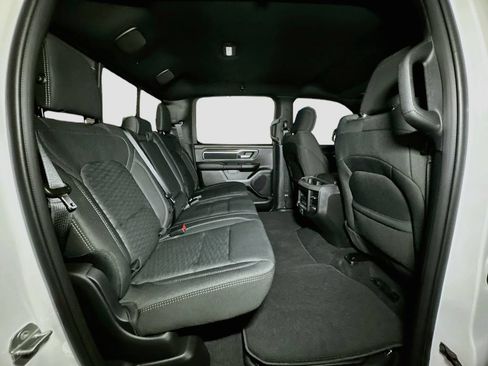 New 2026 RAM 1500 Big Horn AWD/4WD image 32