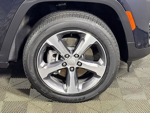 Certified 2023 Jeep Grand Cherokee 4WD 4xe w/ Luxury Tech Group II image 25
