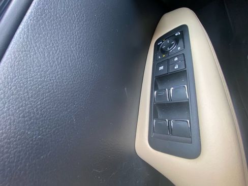 Used 2022 Lexus RX 350 AWD w/ Premium Package image 11
