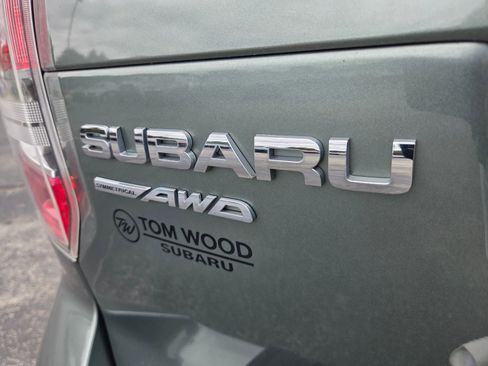 Used 2015 Subaru Forester 2.5i Premium w/ All-Weather Package AWD/4WD image 14