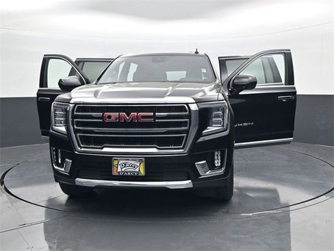 Used 2024 GMC Yukon XL SLT image 32