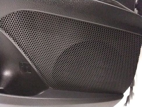 Used 2024 Toyota Camry SE image 38