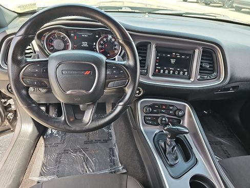 Used 2022 Dodge Challenger GT RWD image 15