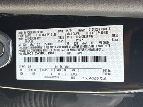 Certified 2024 Lincoln Corsair FWD w/ Equipment Group 101A image 37