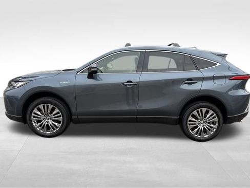 Used 2021 Toyota Venza XLE w/ Activity Package (TMS) image 10