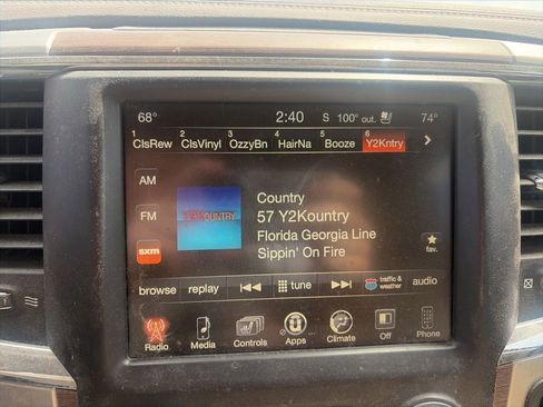 Used 2017 RAM 1500 Laramie AWD/4WD image 17