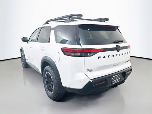 New 2026 Nissan Pathfinder Rock Creek image 5