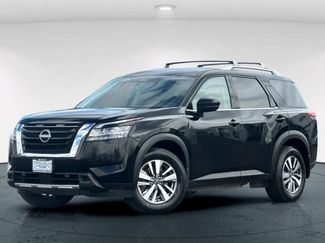 Used 2023 Nissan Pathfinder SL AWD/4WD video 1