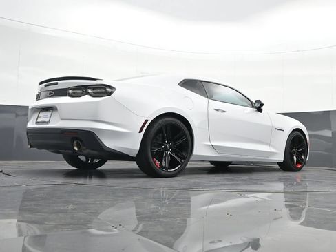 Certified 2023 Chevrolet Camaro LT w/ Redline Edition RWD image 35