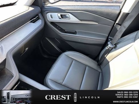 Used 2025 Ford Explorer Active w/ Active Comfort Package AWD/4WD image 23