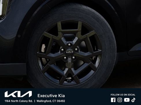 New 2026 Kia Carnival SX Prestige FWD image 9