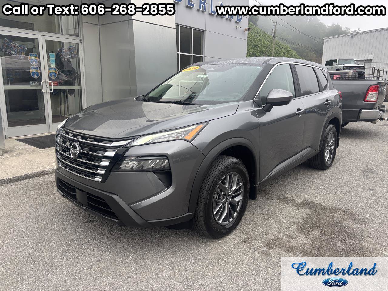 Used 2026 Nissan Rogue SV AWD/4WD image 1