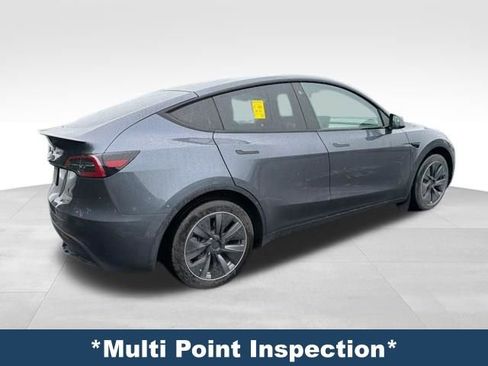 Used 2023 Tesla Model Y Long Range AWD/4WD image 6