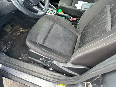 Used 2020 Ford EcoSport SE w/ SE Convenience Package FWD image 8